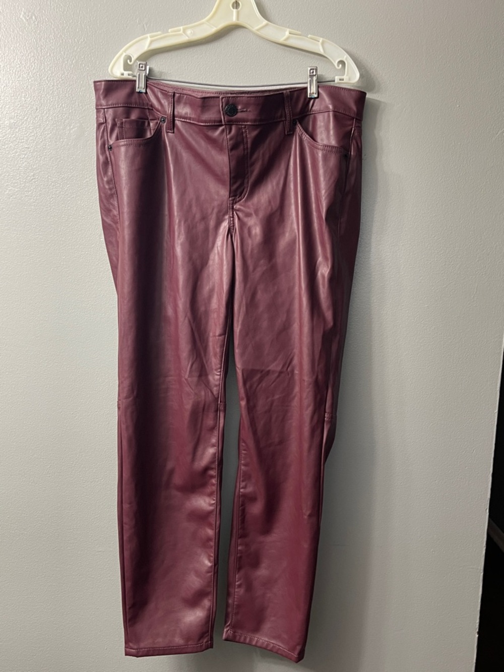 Torrid Perfect Skinny Faux Leather Mid Rise Pant 16 tall